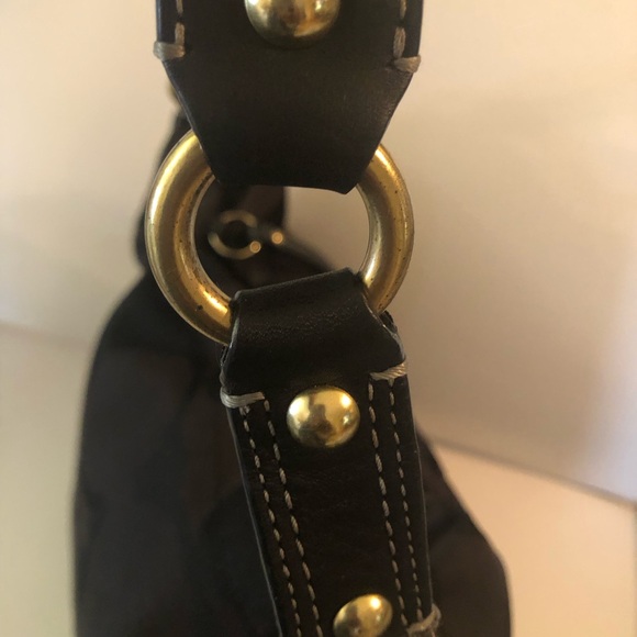 COACH CARLY SIGNATURE SHOULDER BAG - Picture 8 of 16